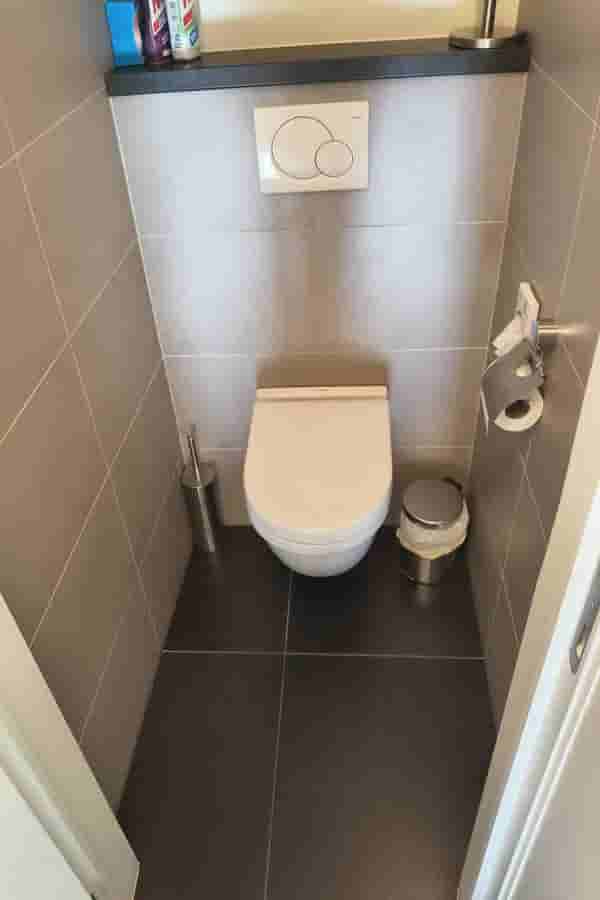 toilet